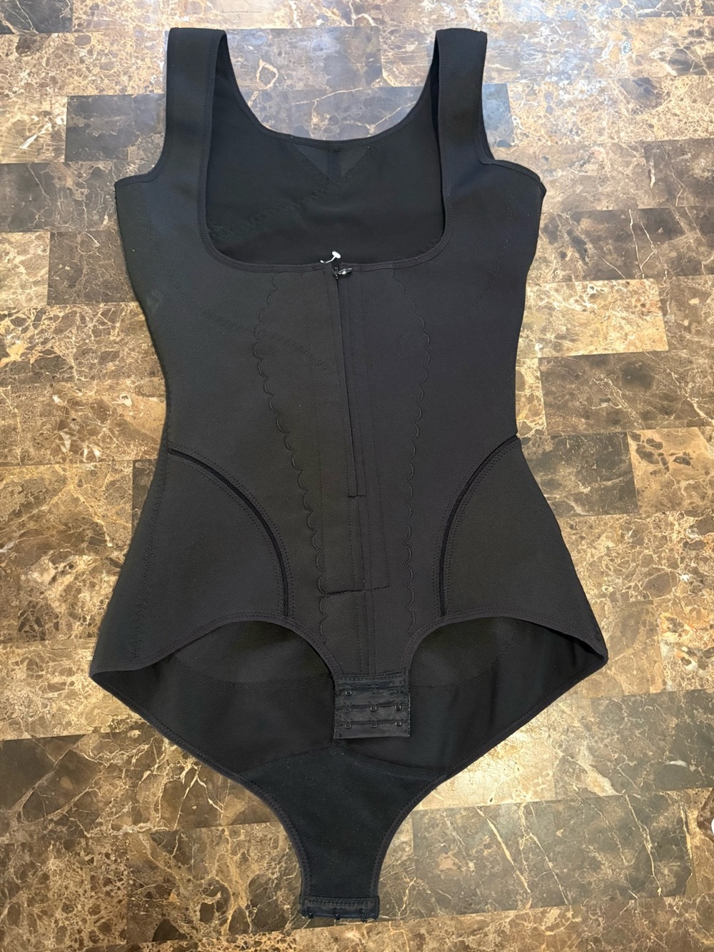 NWOT UNIQUE LINGERIE Black Women’s One-Piece Shapewear with Front Zip Lsz
